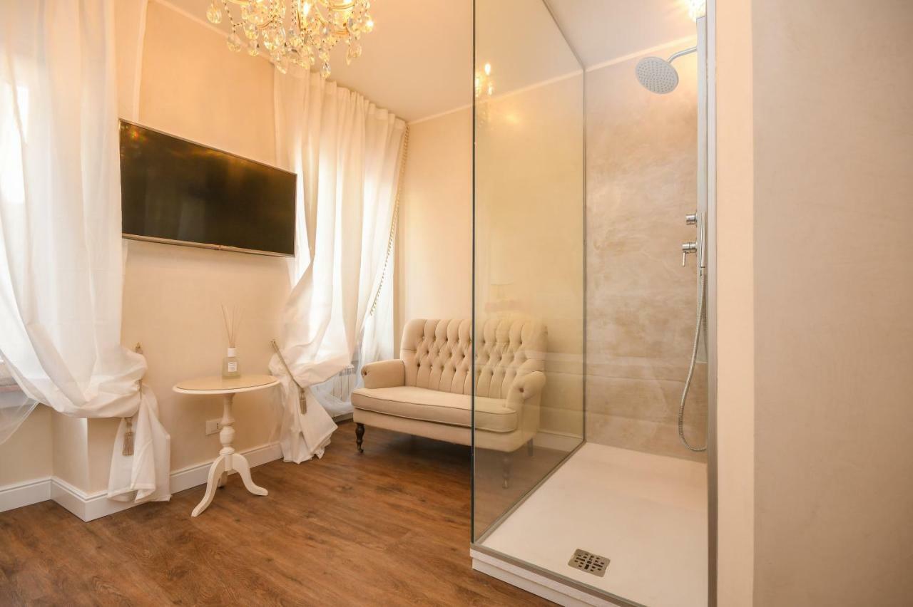 Luxury Suite סירמיונה מראה חיצוני תמונה